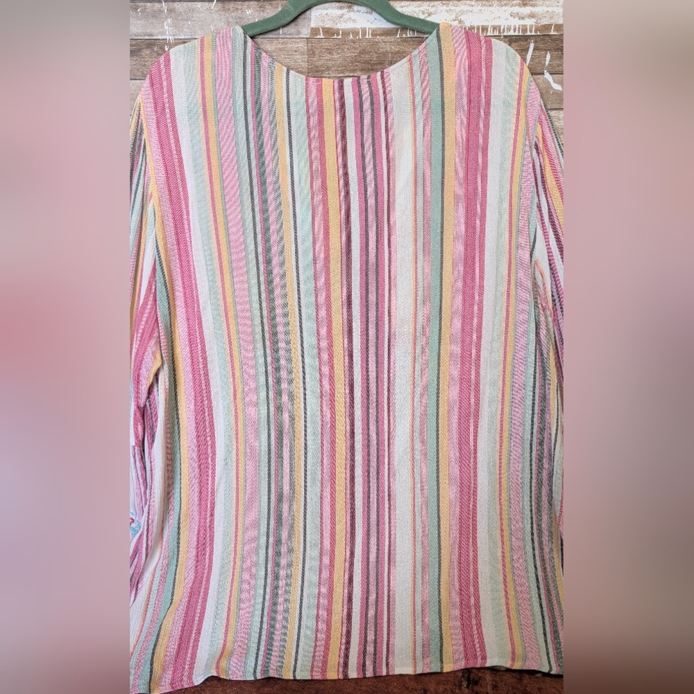 Savannah Jane Embroidered V Neck Tunic With Embroidery On Bell Sleeves - Picture 13 of 16
